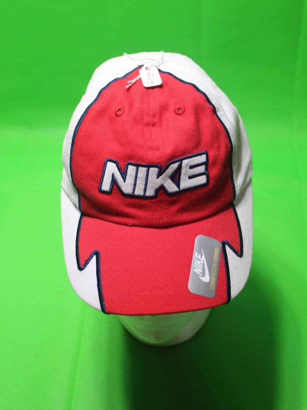 Nike Child Hat Cap Red  Embroidered  Adjustable Strap Hook & Loop flame?